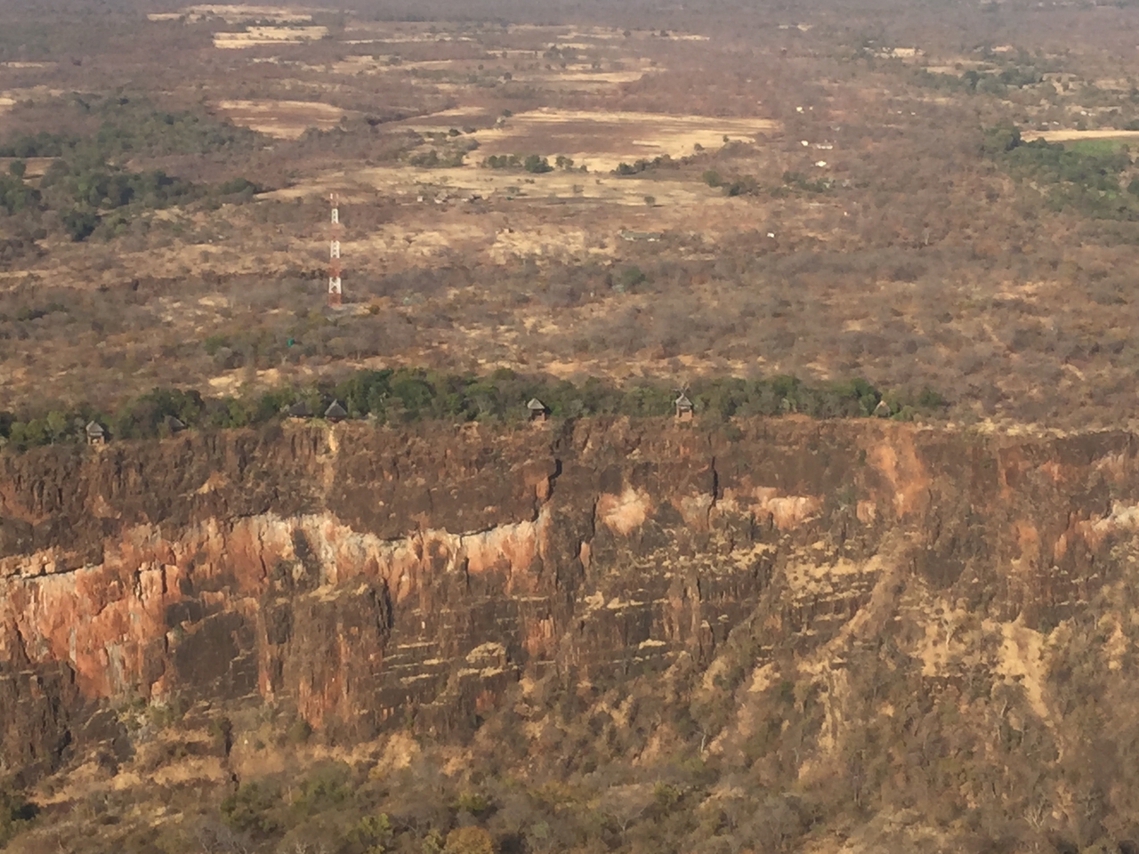 [31351] 2016_07_03_08_39_31_Africa_iPhone_6_IMG_8806_01302.jpg