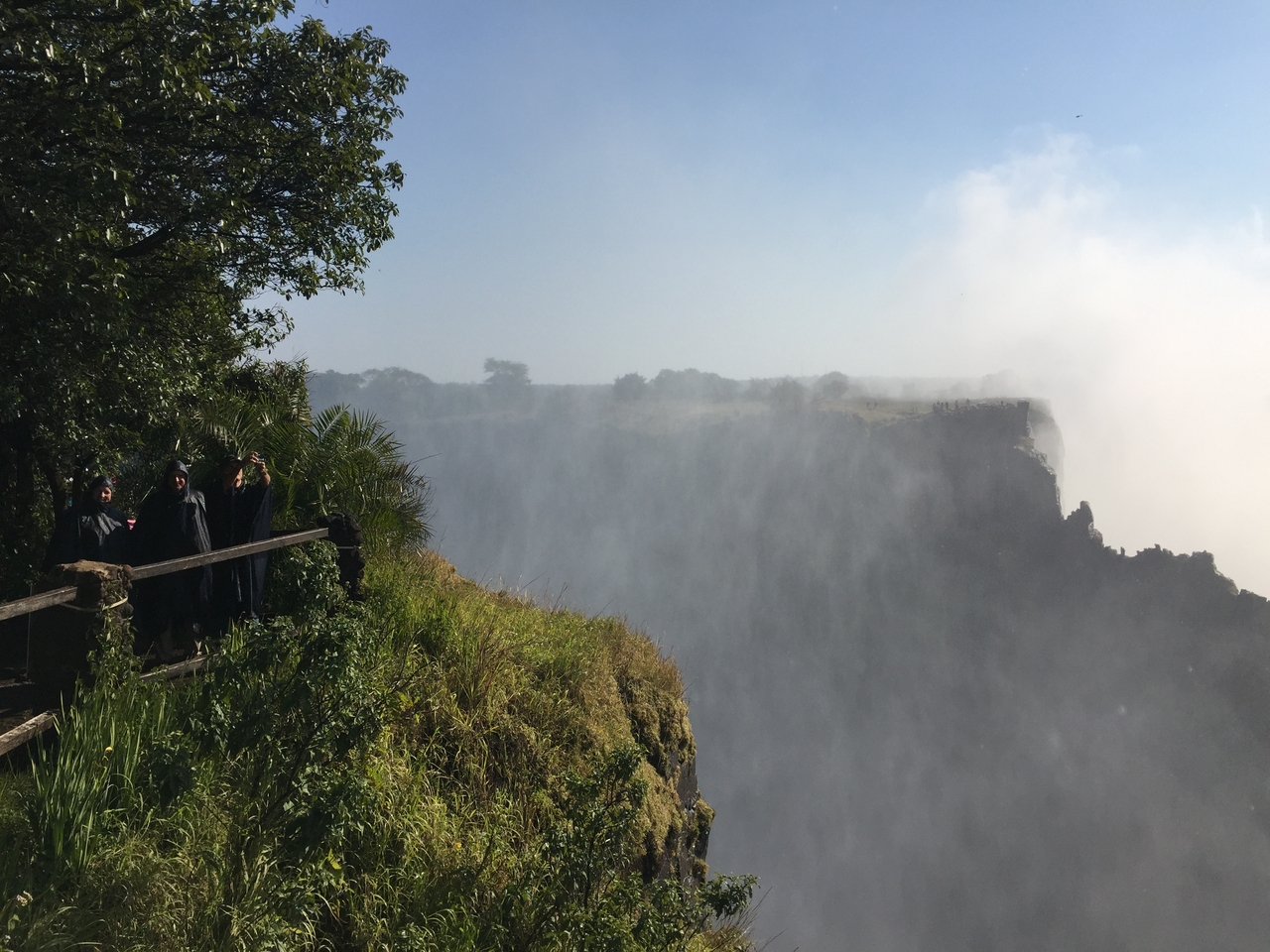 [32578] 2016_07_03_15_09_29_Africa_iPhone_6_IMG_8914_01391.jpg