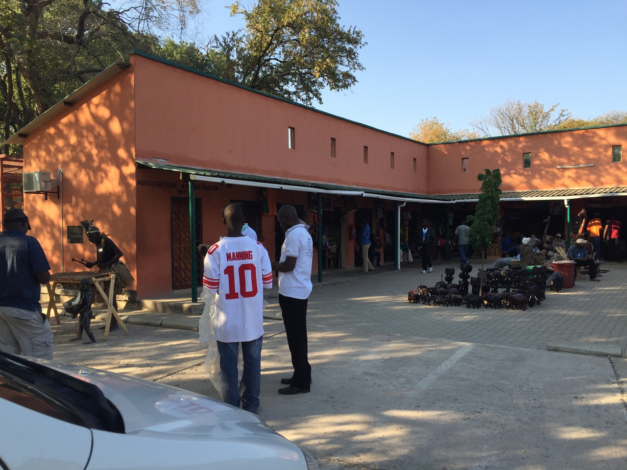 [32676] 2016_07_03_16_03_22_Africa_iPhone_6_IMG_8936_00826.jpg