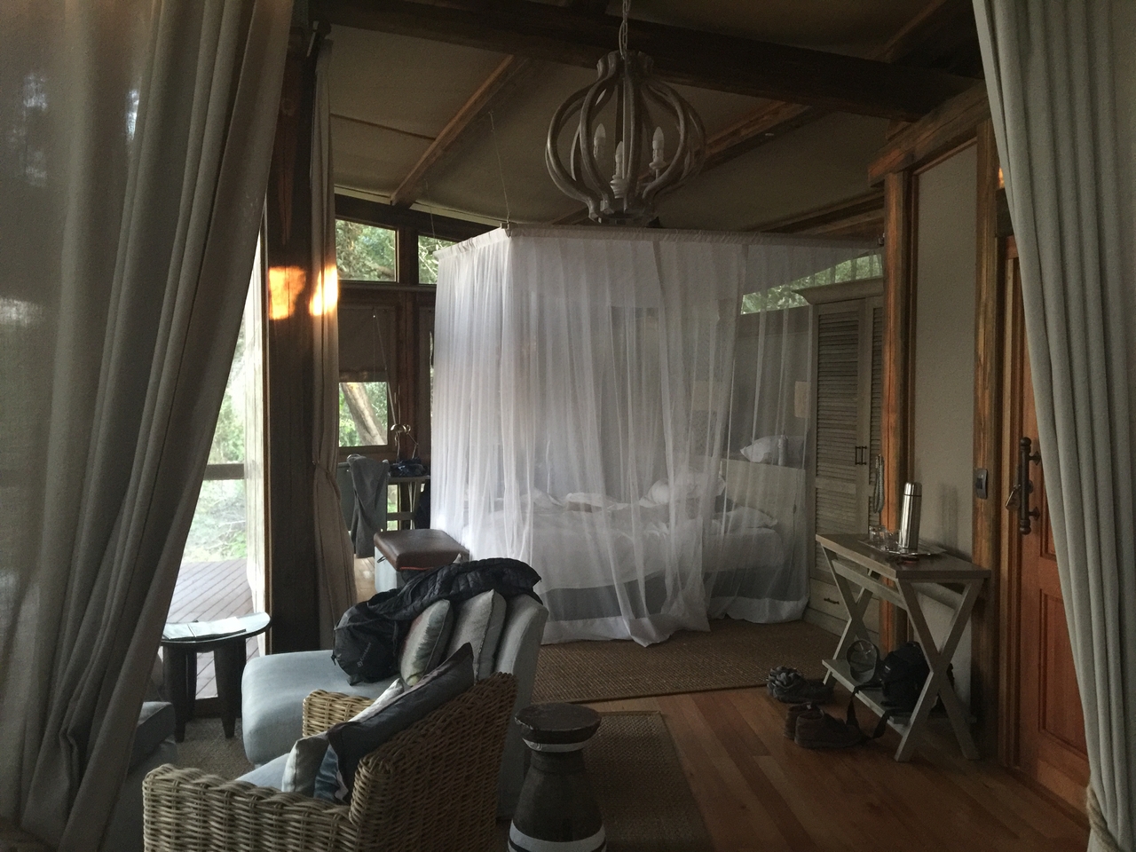 [27844] 2016_07_02_07_41_07_Africa_iPhone_6_Plus_IMG_4626_00118.jpg
