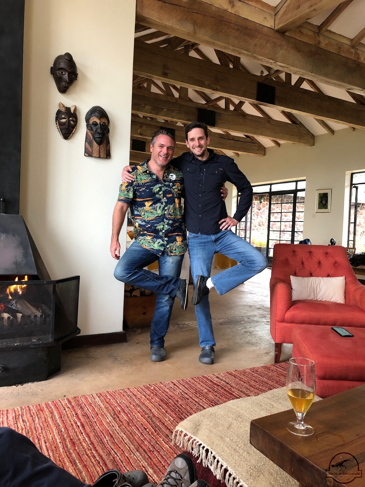 [857] 2019_06_27_17_48_54_Africa_iPhone_X_IMG__00051.jpg